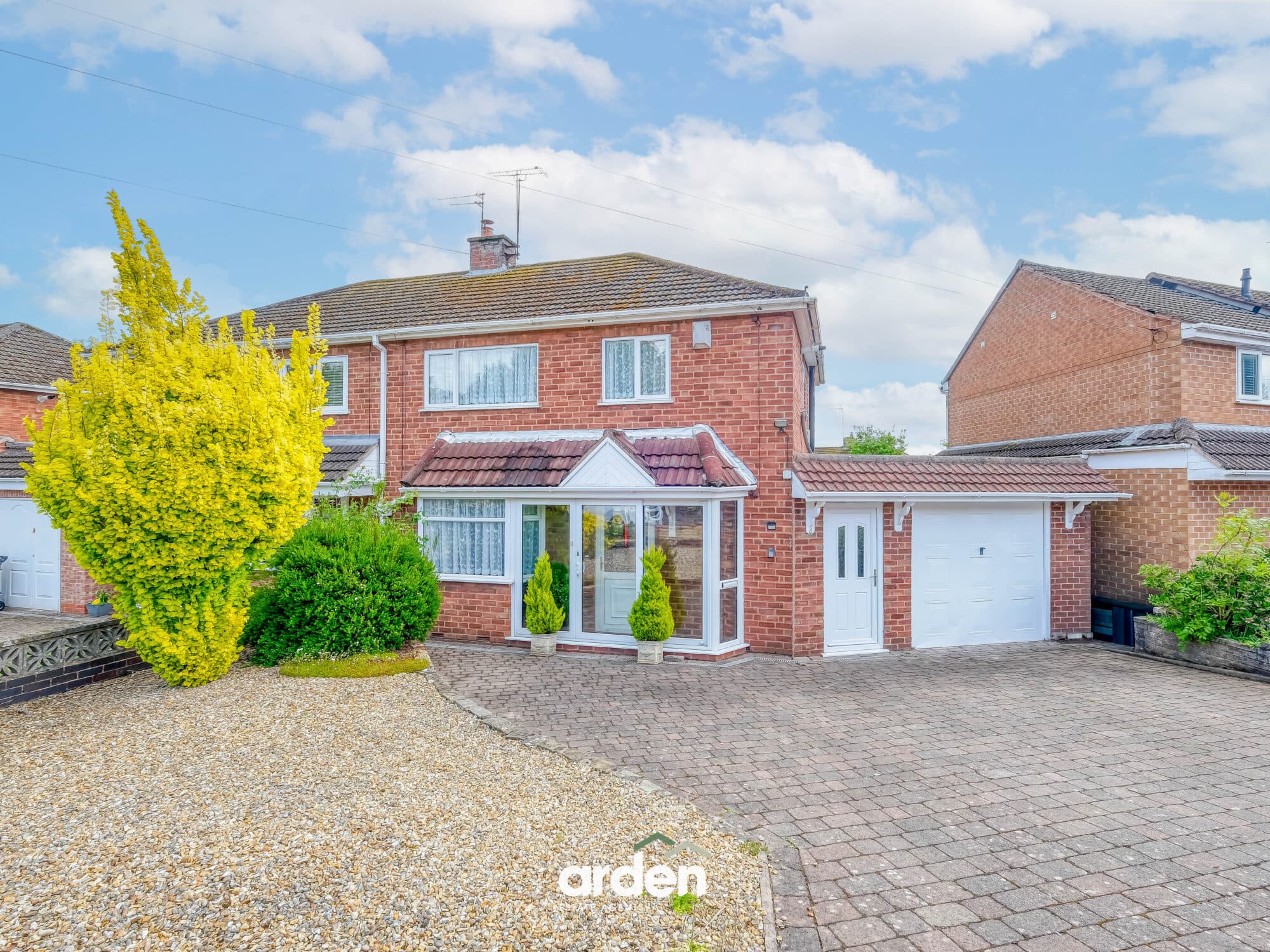 Pinewood Close, Rednal, Birmingham, Birmingham, B45 9HE