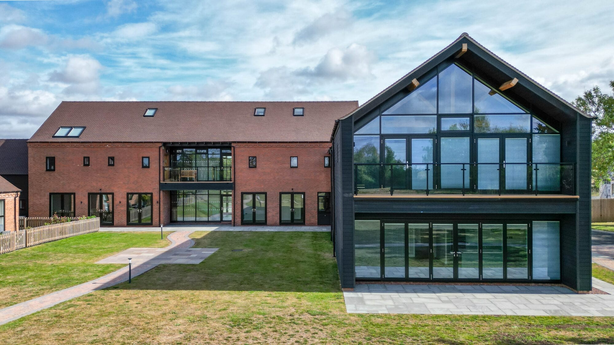 Lion & Lamb Barns Droitwich Road, Bradley Green, Redditch, Redditch, B96 6RP