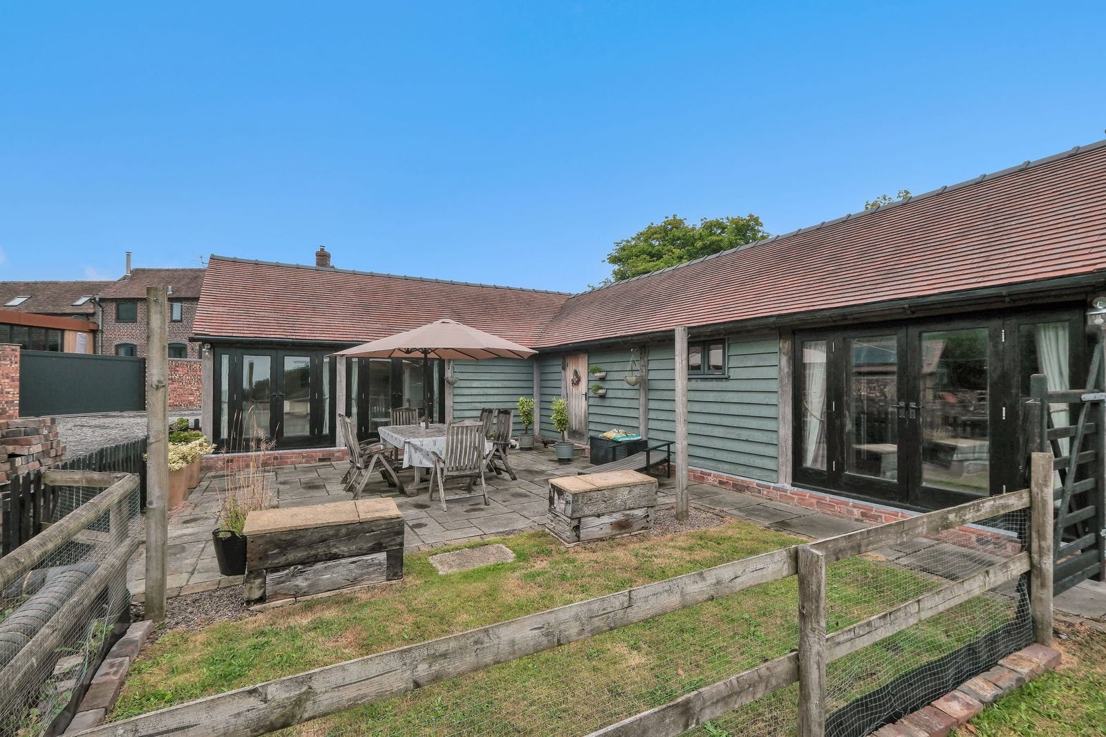 Tangled Oak Barn Spring Lane, Romsley, Halesowen, Halesowen, B62 0NA