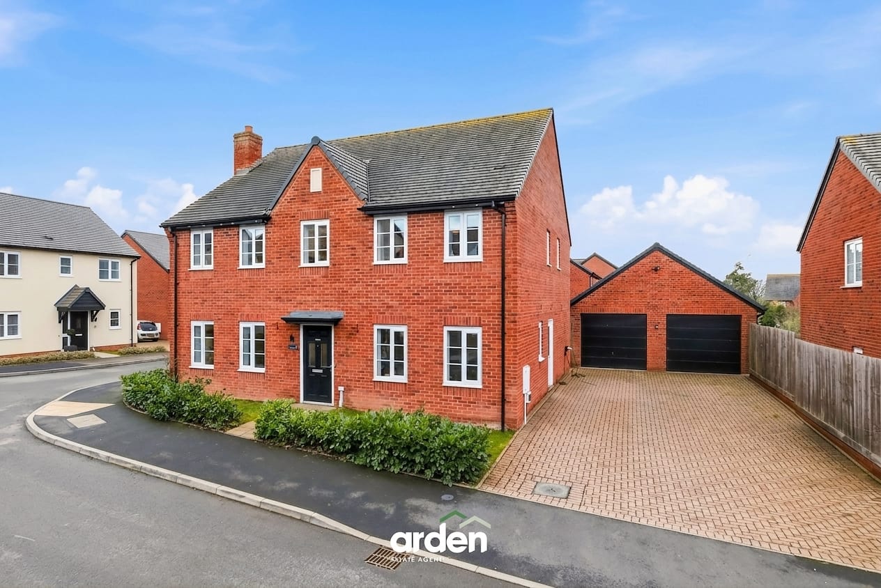 Blueshot Drive, Clifton-On-Teme, Worcester, Worcester, WR6 6DF